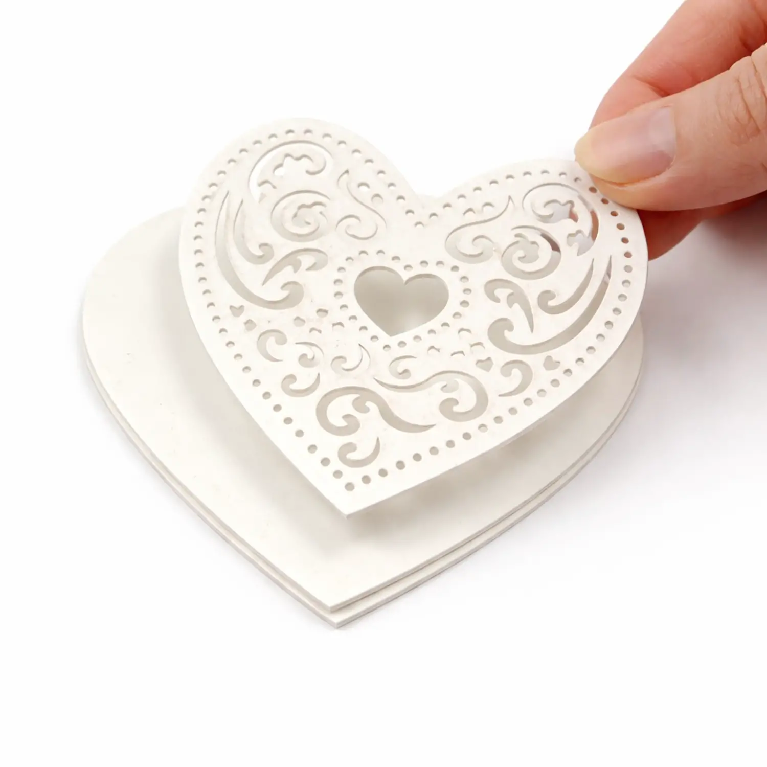 Cuori Filigrana Bianchi – 18 Sagome in Cartoncino 250 gr/m² – Decorazioni Artistiche - Carta e cartoncino